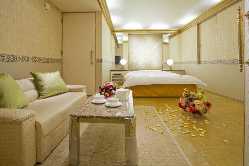 Hotel Casablanca (Adults Only) Οσάκα Εξωτερικό φωτογραφία