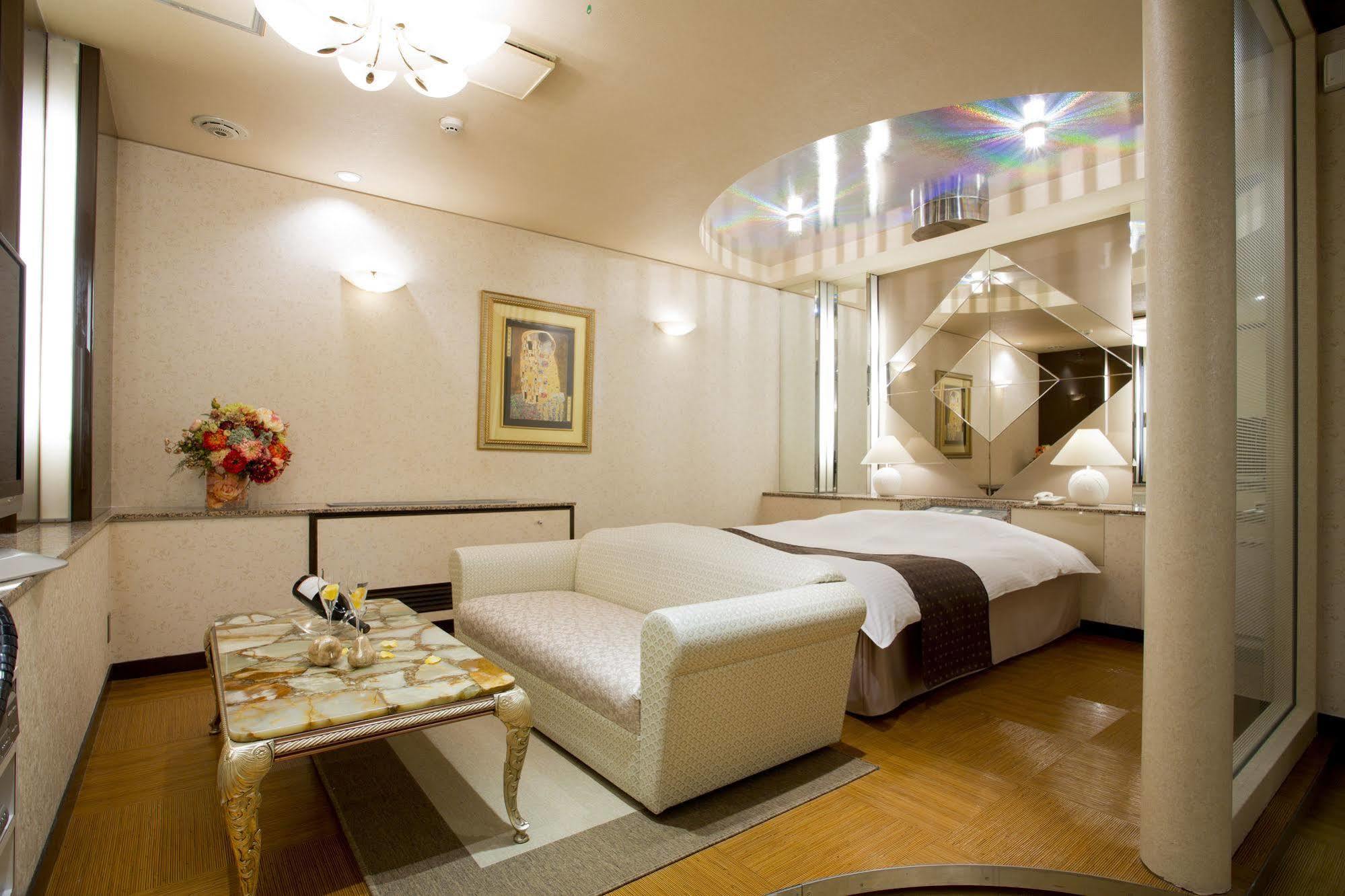 Hotel Casablanca (Adults Only) Οσάκα Εξωτερικό φωτογραφία
