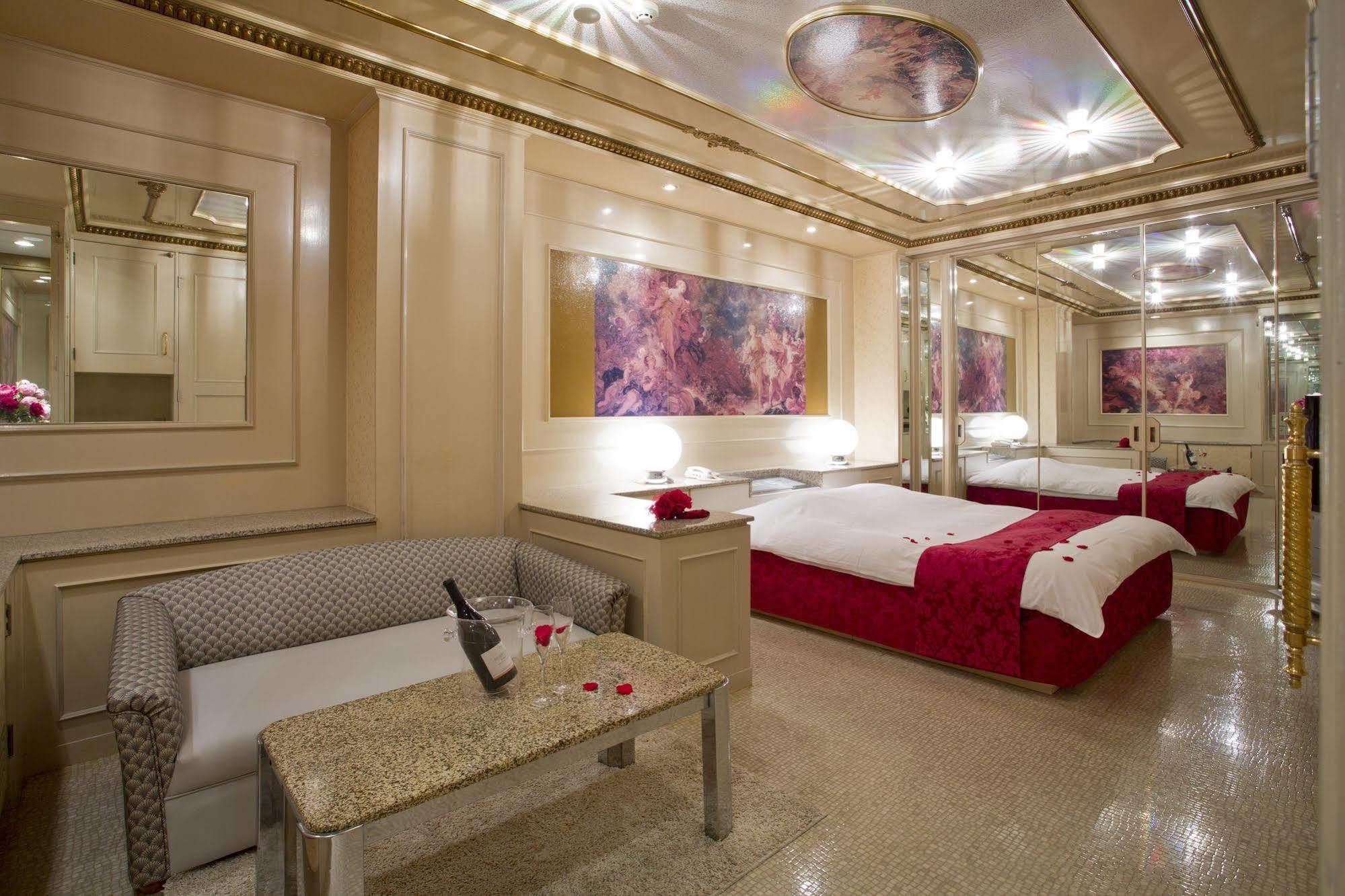Hotel Casablanca (Adults Only) Οσάκα Εξωτερικό φωτογραφία